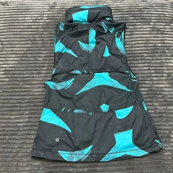 Lululemon Pack It Packable Vest Hidden Hood Blue Black Women’s Size 6 - Picture 9 of 12